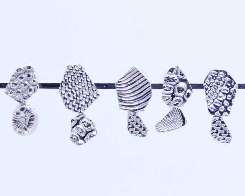 さんご、ピアス、amami,markonagasghimajewelry,K10,浜辺のかけら