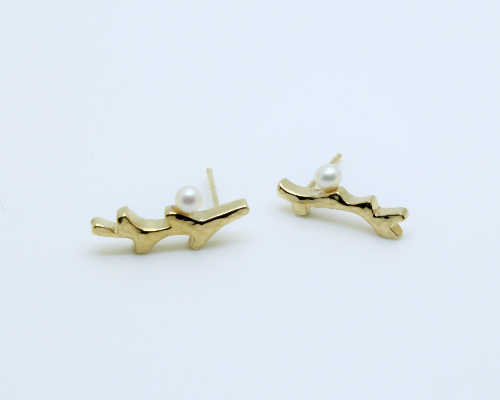 さんご、ピアス、amami,markonagasghimajewelry,あわ,bubble,イエローゴールド、あこや
